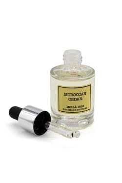 Óleo Essencial Solúvel em Água 30mL. Cedro marroquino. Coleção Boutique CERERIA MOLLA 1899.