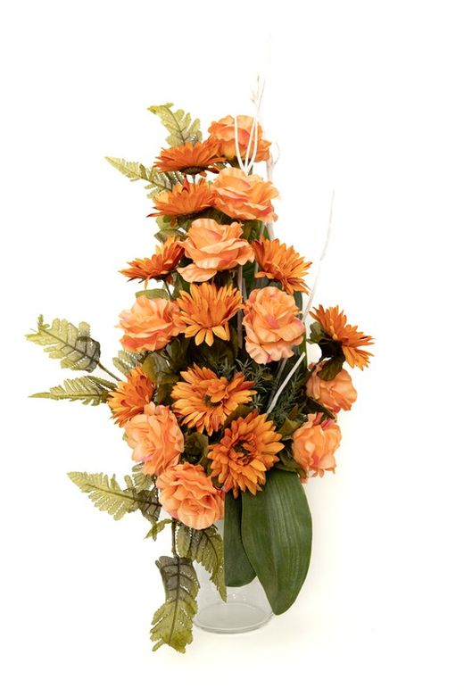 Alegre buquê de flores artificiais para cemitério de rosas laranja