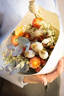 Armónico bouquet variado de flores secas Marrakesh