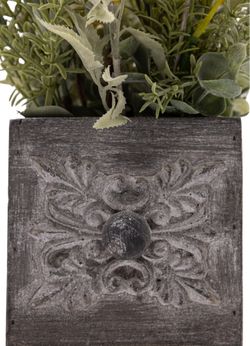 Aromático centro artificial con lavanda y mimosa