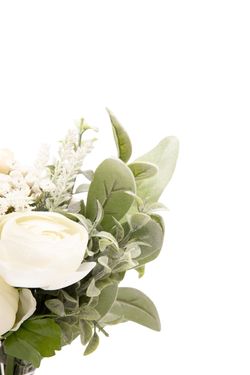 Atemporal bouquet con Ranúnculos en color crema