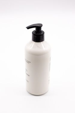 Loção para as mãos e corpo 500ml Manjericão e tangerina. Bouquet CERERIA MOLLA 1899