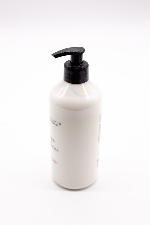 Loção para as mãos e corpo 500ml Manjericão e tangerina. Bouquet CERERIA MOLLA 1899