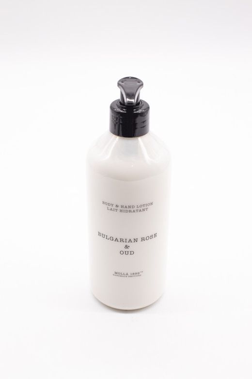 Loção para as mãos e corpo de 500ml Bulgarian Rose & Oud. Bouquet CERERIA MOLLA 1899