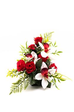 Peça central de flores artificiais para nichos de cemitério em vermelho