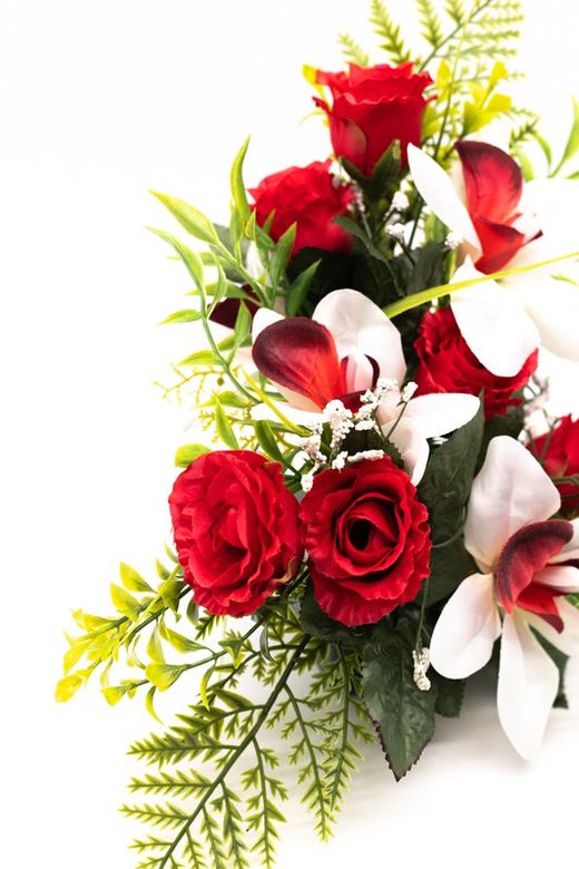 Peça central de flores artificiais para nichos de cemitério em vermelho