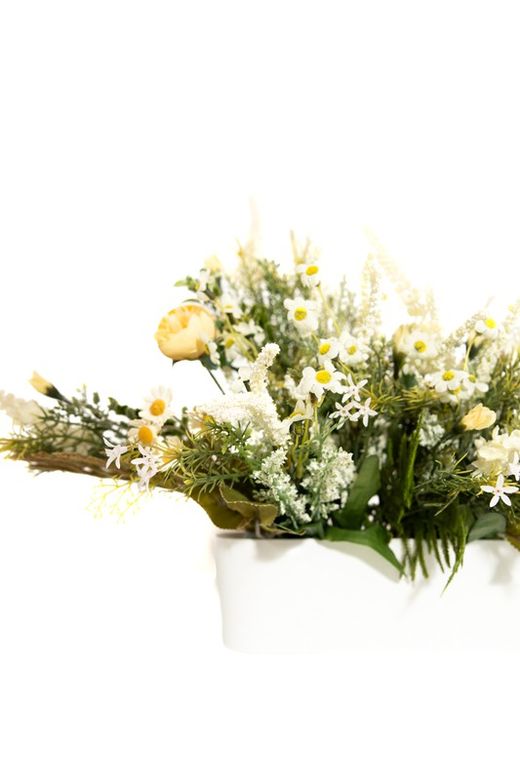 Centro silvestre de flores para cementerio