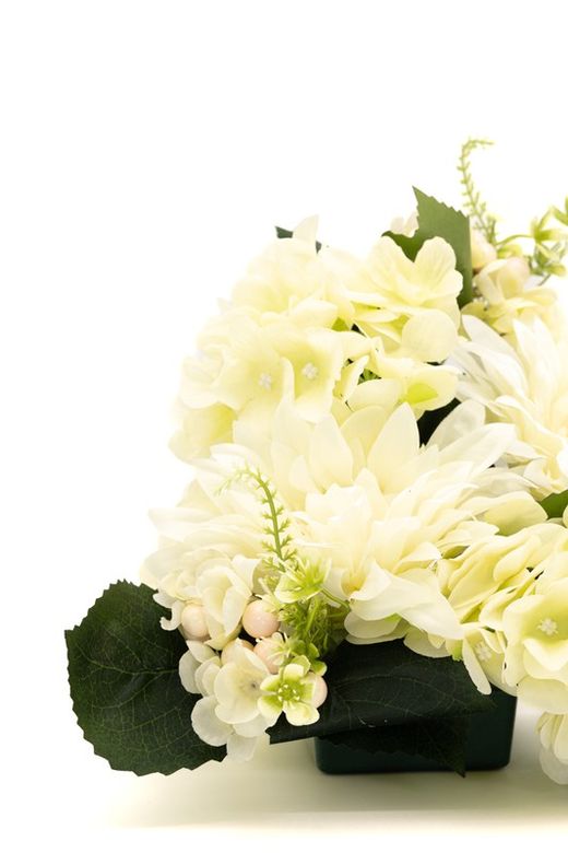 Centro tradicional de flores artificiales para cementerio