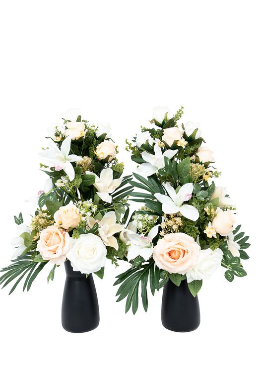 Contrastado ramo floral para cementerio en color salmón y blanco