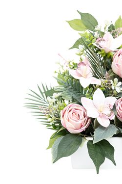 Delicada jardinera para cementerio en tonos rosas