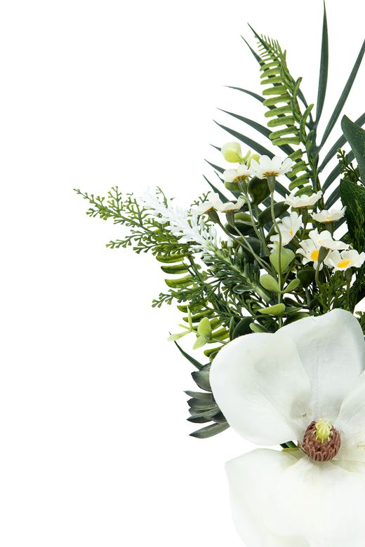 Delicado pomo floral de cementerio con magnolia blanca