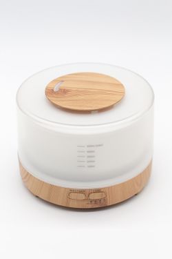 Difusor de aroma modelo Cube para óleos essenciais. Fogger, umidificador. Tecnologia de ultrassom.