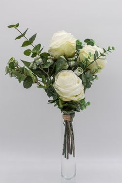 El clásico de los bouquets, rosas inglesas XL en colo blanco.