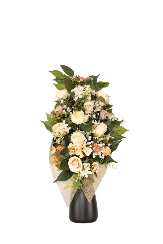 Elegante ramo con rosas amarillas para cementerio