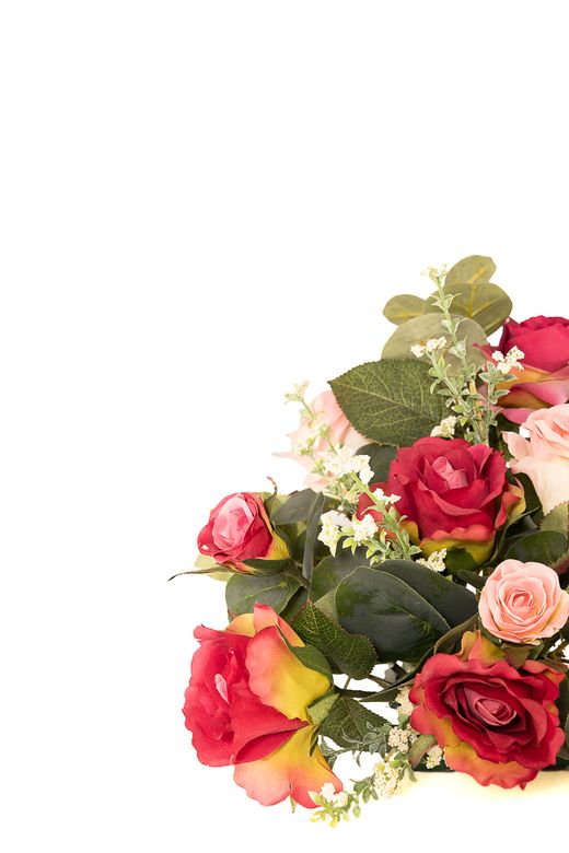 Encantador centro de cementerio con combinación de rosas