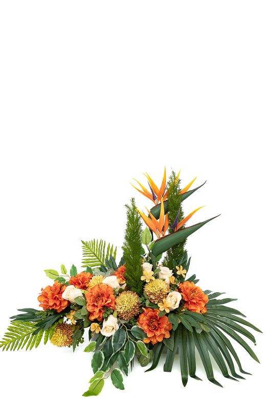 Exótica jardinera de cementerio en naranja y salmón