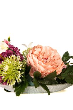 Fino centro de cementerio en color rosado especial interior de nichos