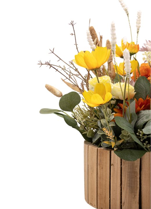 Luminoso centro artificial en tonos amarillos y naranjas