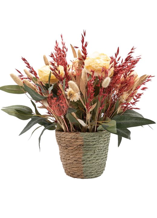 Luminoso centro en tonos amarillos y rojizos de flor preservada y artificial