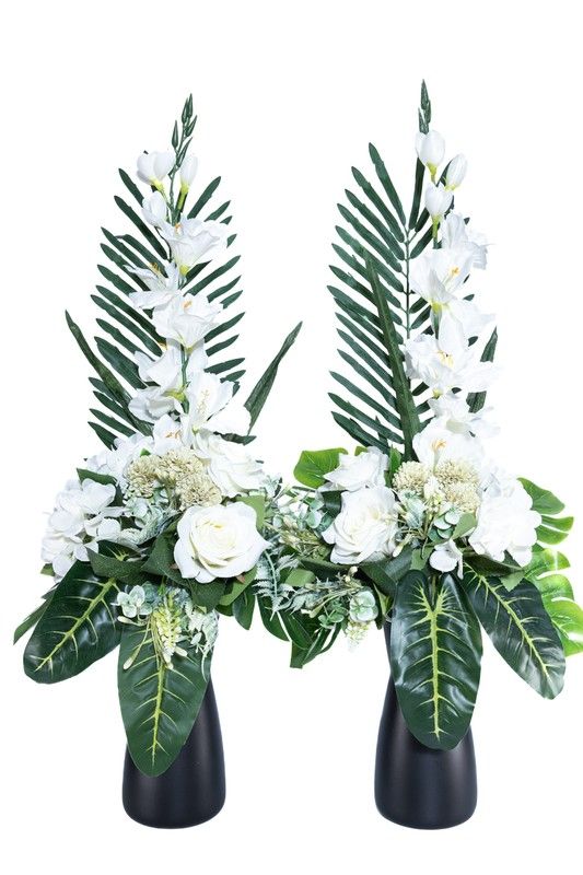 Majestuoso ramo de cementerio en color blanco Lateral Derecho