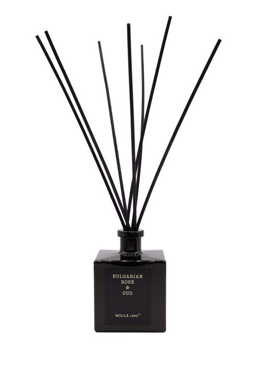 Ambientador Mikado 500 ml. Bulgarian Rose & Oud. Coleção Boutique CERERIA MOLLA 1899.