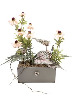 Minimalista centro de flor artificial en begonia rex y tonos salmón