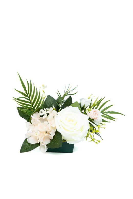Pequeño centro floral de cementerio sutil en blancos y crema