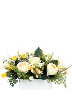 Radiante jardinera floral de cementerio con rosas de jardín amarillas