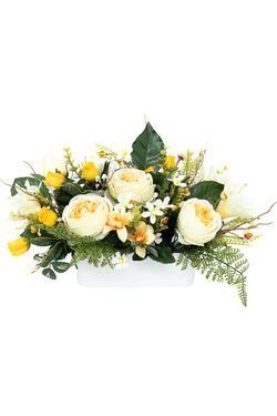 Radiante jardinera floral de cementerio con rosas de jardín amarillas