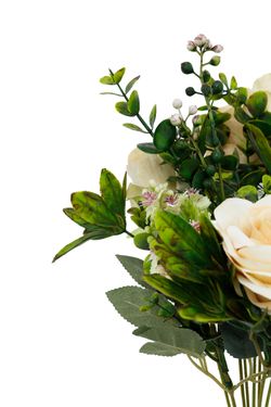 Ramillete natural de rosas artificiales color crema