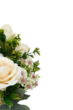 Ramillete natural de rosas artificiales color crema