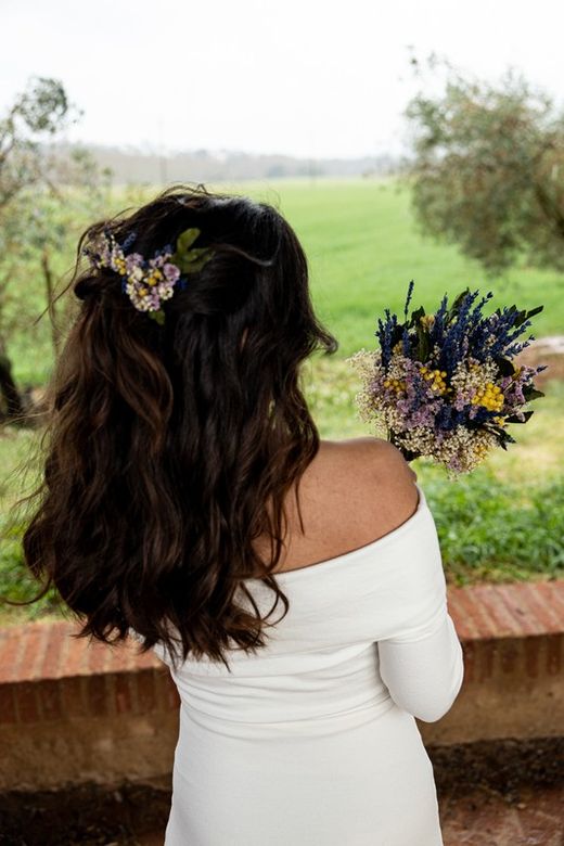 Ramo de novia con lavanda preservada y manzanilla seca