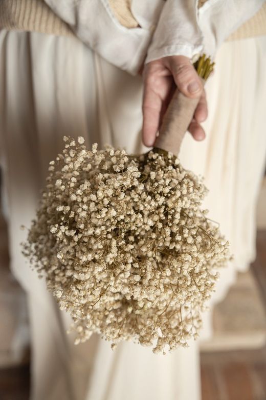 Ramo de novia con paniculata preservada. Todo un clásico para las novias más románticas y femeninas.