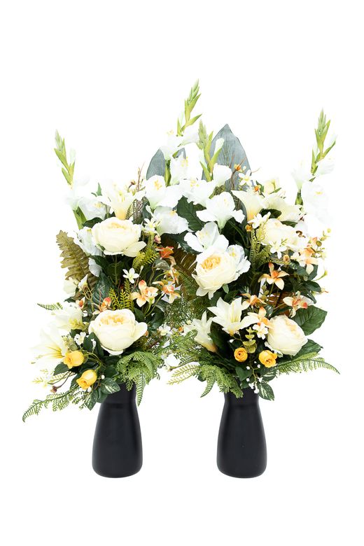 Ramo floral para cementerio radiante con rosas amarillas