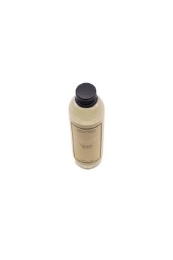 Recarga de ambientador Mikado 200 mL. Madeira de veludo. Coleção Boutique CERERIA MOLLA 1899