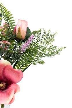 Romántico pomo floral de cementerio con flor de magnolio en color rosa