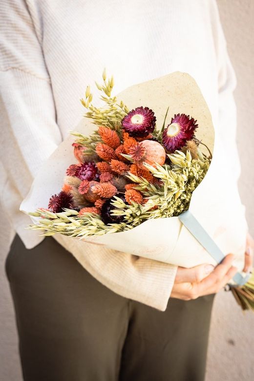Romántico bouquet variado de flores secas Zoey