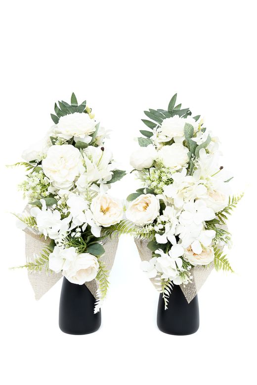 Sereno ramo floral para cementerio