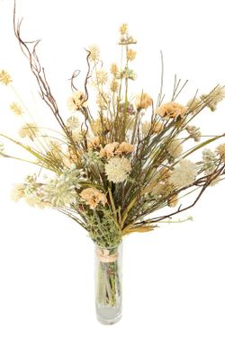 Silvestre y elegante ramo de flores artificiales en color salmón