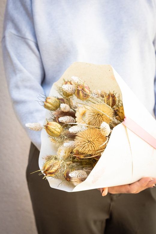 Sofisticado bouquet de flores secas variadas Classic
