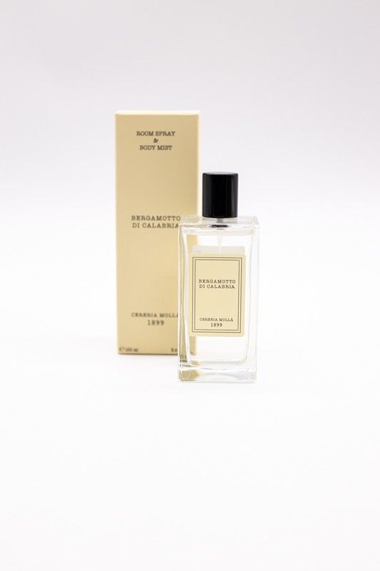 Spray corporal