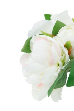 Sutil ramillete artificial de peonías blancas
