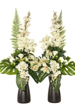 Tradicional ramo de flores blancas para cementerio