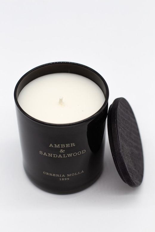 Vela Premium de 230 Grs. Amber & Sandalwood. Colección Boutique CERERIA MOLLA 1899. Handmade. +/- 50 horas