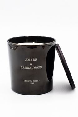 Vela XL Premium. Amber e Sadalwood. Coleção Boutique CERERIA MOLLA 1899. Feito à mão. +/- 80 horas