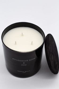 Vela XL Premium. Rosa búlgara & Oud. Coleção Boutique CERERIA MOLLA 1899. Feito à mão. +/- 80 horas
