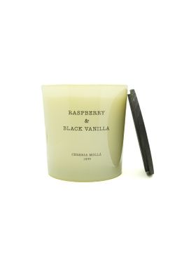 Vela Premium XL de 600Grs. Raspberry & Black Vanilla. Colección Boutique CERERIA MOLLA 1899. Handmade. +/- 80 horas