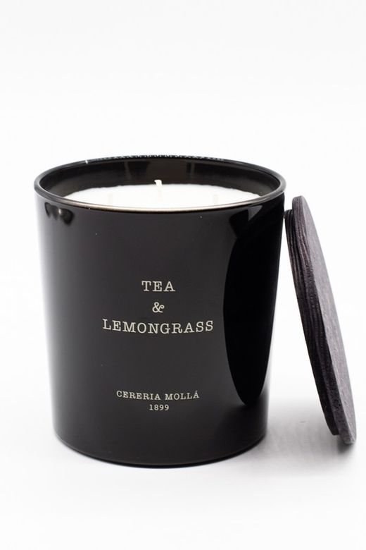 Vela XL Premium. Chá e erva-cidreira. Coleção Boutique CERERIA MOLLA 1899. Feito à mão. +/- 80 horas