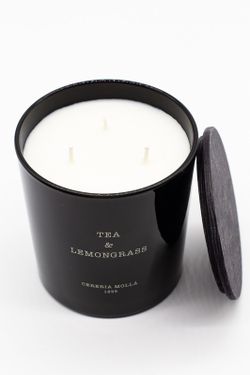 Vela XL Premium. Chá e erva-cidreira. Coleção Boutique CERERIA MOLLA 1899. Feito à mão. +/- 80 horas
