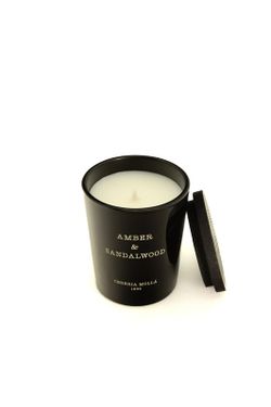 Mini Vela Premium 70Grs. Âmbar e Sândalo. Coleção Boutique CERERIA MOLLA 1899. Feito à mão. +/-50 horas